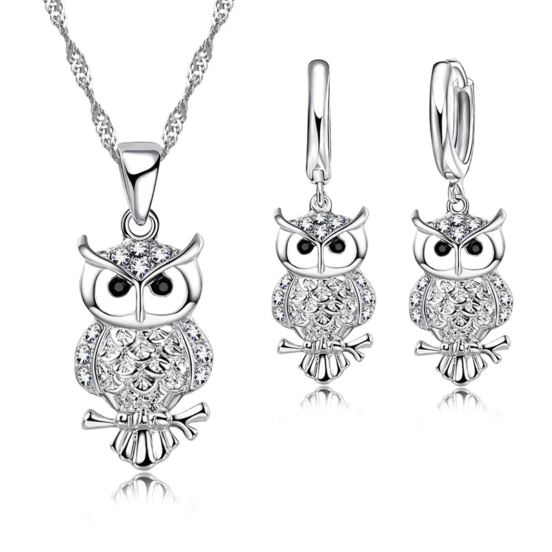 Owl Pretty Shape Silver Cubic Zirconia Necklace